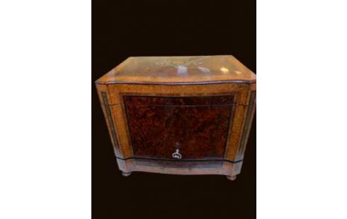 CAVE A LIQUEUR NAPOLEON III