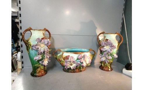 GARNITURE DE CHEMINEE FAIENCE