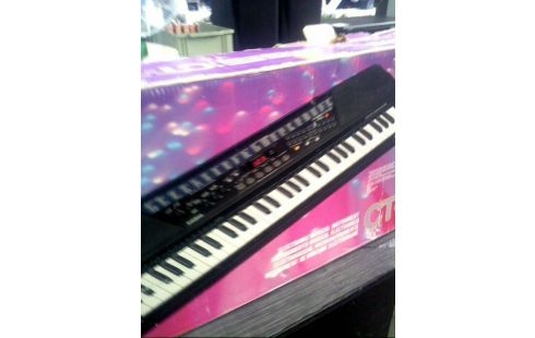 ORGANO CASIO CT700