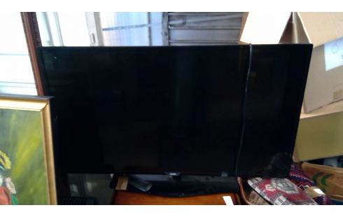 TV FLATSCREEN PHILIPS AFSTBED