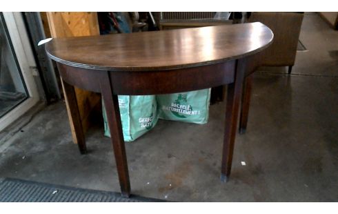 TABLE CONSOLE