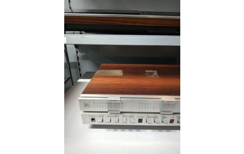 AMPLI BANG & OLUFSEN BEOMASTER 3000-2   A RÉVISER
