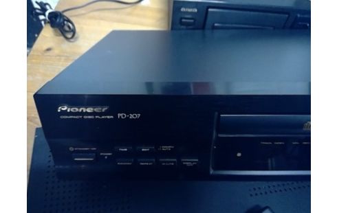 LECTEUR CD PIONNER PD-207