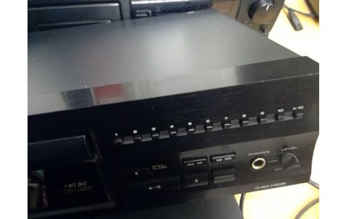 LECTEUR CD PIONNER PD-207
