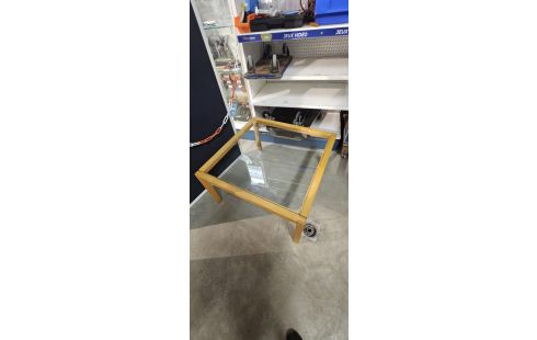 TABLE BASSE DESSUS VERRE