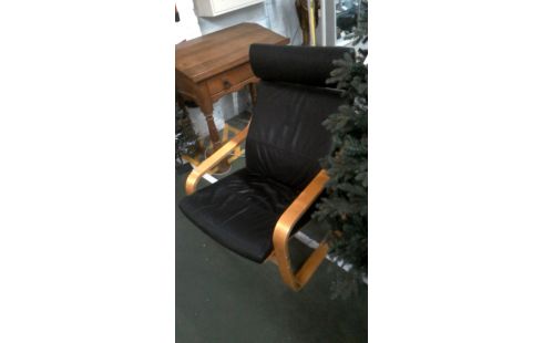 ZETEL IKEA POANG ZWART LEDER