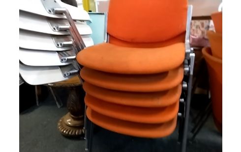 CHAISE ORANGE VINTAGE LOT DE 2 + TABLETTE