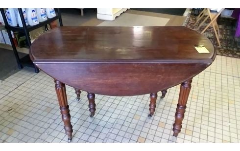 TABLE OVALE 2 ABATTANTS