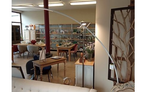 LAMPE DESGIN COURBÉE BLANCHE