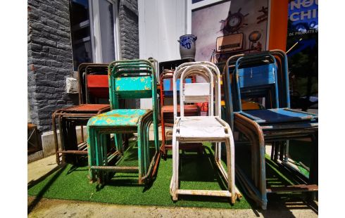 CHAISE DE JARDIN INDONÉSIENNE MÉTAL