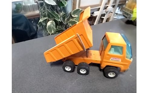 CAMION MINIATURE VINTAGE JAUNE