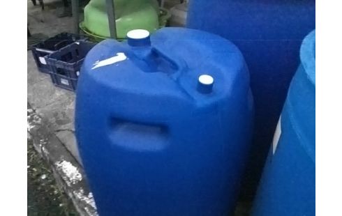 BIDON ALIMENTAIRE BLEU 100L