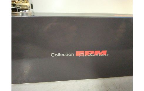 MAQUETTE AUTOCAR EPM