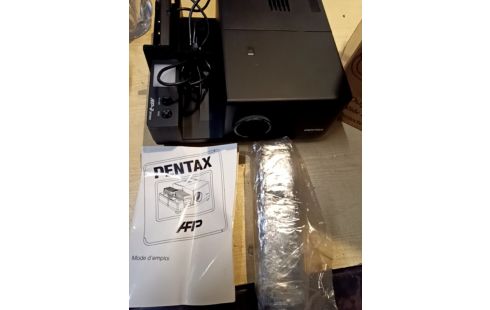 PROJECTEUR DIAPO PENTAX CARTON RSV2