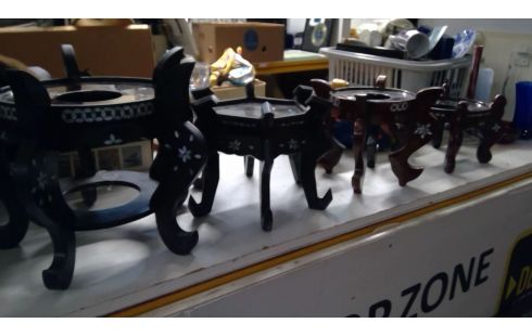 SETS VAN 4 ONDERZETTERS  AZIE