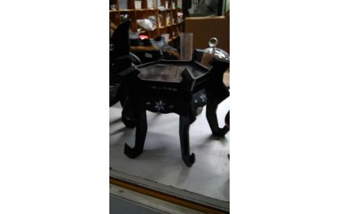 SETS VAN 4 ONDERZETTERS  AZIE