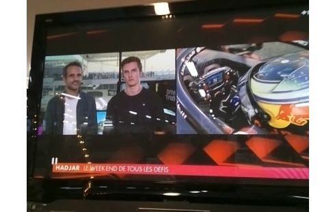 TELEVISEUR PLASMA 106CM 400HZ TNT HD (AVEC TELECOMMANDE)