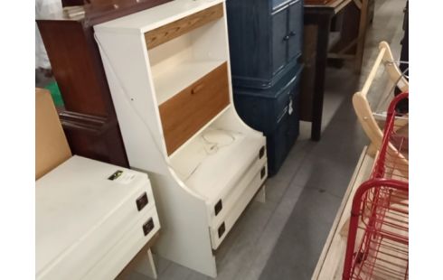 TABLE DE NUIT BLANCHE VINTAGE