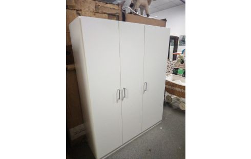 ARMOIRE 3 PORTES BLANCHE