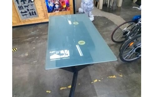 BUREAU DESIGN EN L'ETAT