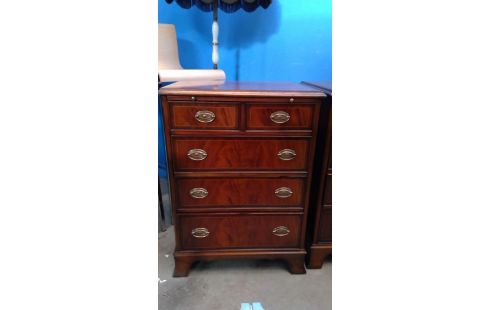 LADENKAST HELDENSE 5 EXCLUSIVE MAHONIE