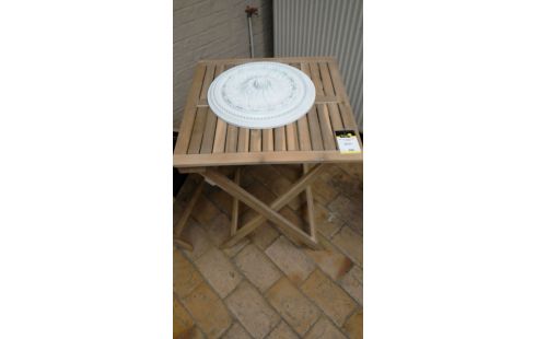 TABLE DE JARDIN PLIANT + 2 CHAISES