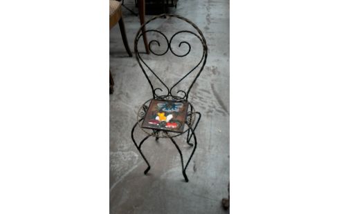 JOLIE CHAISE LA GRANGE VALLAURIS