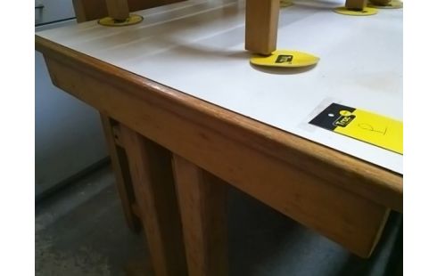 TABLE DE CUISINE RECTANGULAIRE 75X120