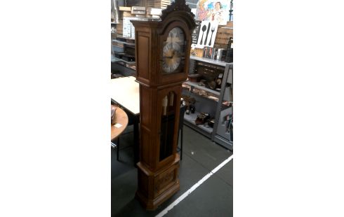 KLOK STAAND TEMPUS FUGIT EIK STIJL LOUIS XV