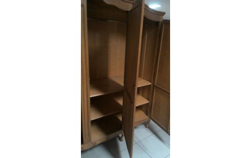 ROPERO ESTILO LUIS XV ROBLE 4 PUERTAS