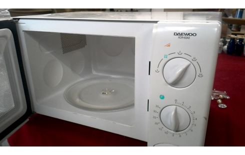 MICROGOLF DAEWOO KOR-63A5