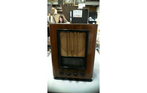 POSTE RADIO DUCRETET THOMSON 755