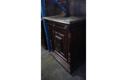 MEUBLE CHENE TETE DE LION