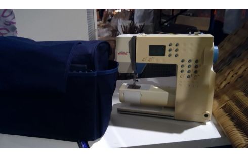MACHINES A COUDRE BERNINA