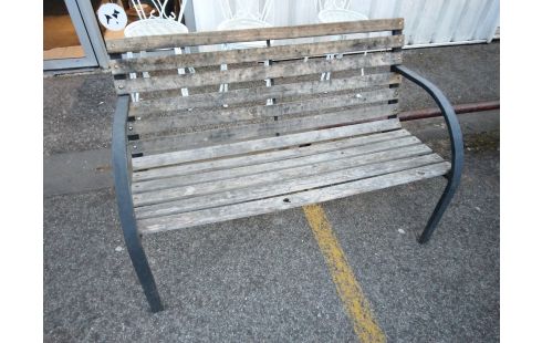 BANC DE JARDIN