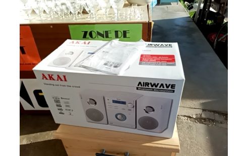 CHAINE HIFI AKAI BLUETOOTH + CARTON NEUF
