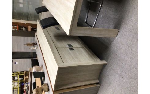 SALLE A MANGER MODERNE CLAIR