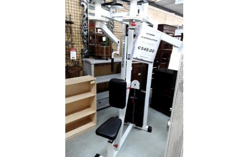 APPAREIL DE MUSCULATION / PECFLY GYMWORKS .