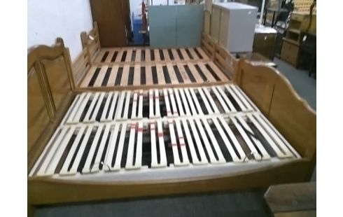 LIT 140X190 +2 SOMMIER ELECTIQUES RENFORCE AVEC EQUERRES