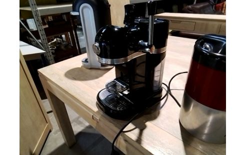 CAFETIERE EXPRESSO KITCHENETTE AID NESPRESSO