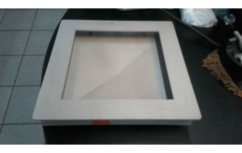 COUVERCLE LANTERNEAU