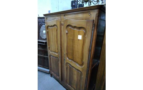 ARMOIRE STYLE PROVENCAL