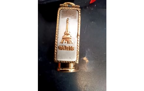 ETUI DE RANGEMENT ROUGE À LÈVRES