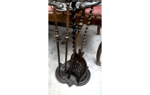 KAMINBESTECK SCHMIEDEEISEN GUSSEISEN