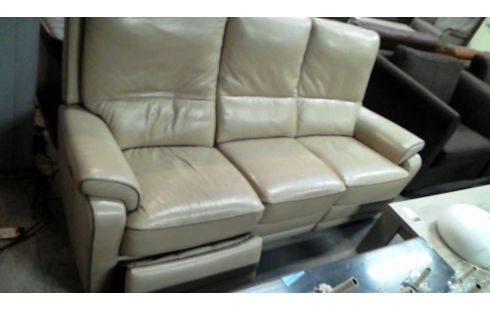 DIVÁN CUERO BEIS 3 PLAZAS
