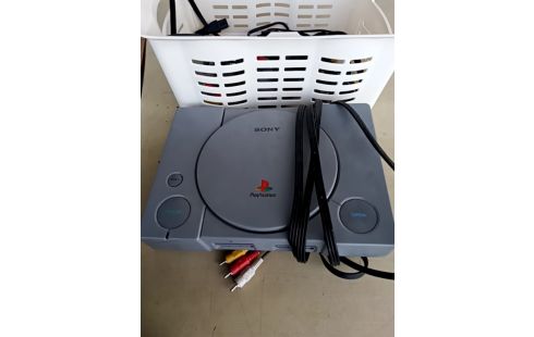 PLAYSTATION 1 +1 MANETTE +ACC RES