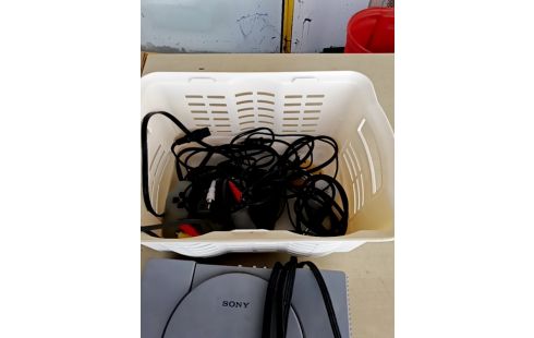 PLAYSTATION 1 +1 MANETTE +ACC RES