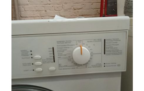 MACHINE A LAVER MIELE