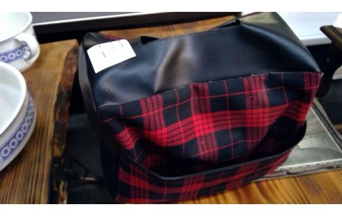 NAAIMACHINE NAAIMACHINE BERNINA