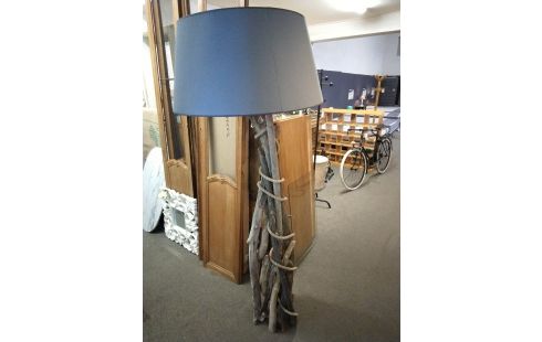 LAMPADAIRE BOIS FLOTTÉ